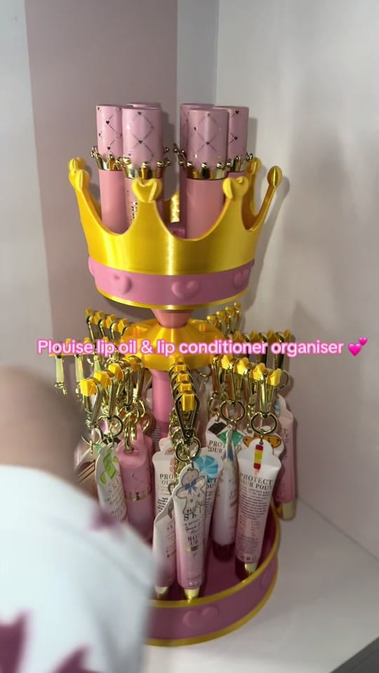 Post 9 by 🎀 Ocean’s OOTDs / Fashion 🎀 on TikTok (video)