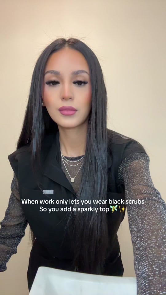 Post 9 by Samantha on TikTok (video)