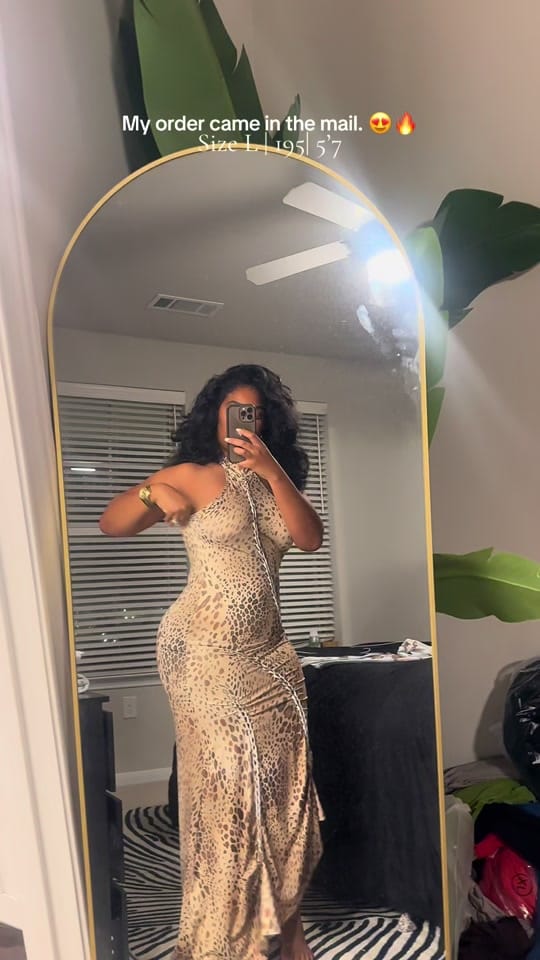 Post 1 by SaphinaWest on TikTok (video)