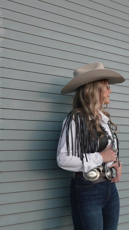 Post 2 by LYDIA HUNTINGTON on TikTok (video)