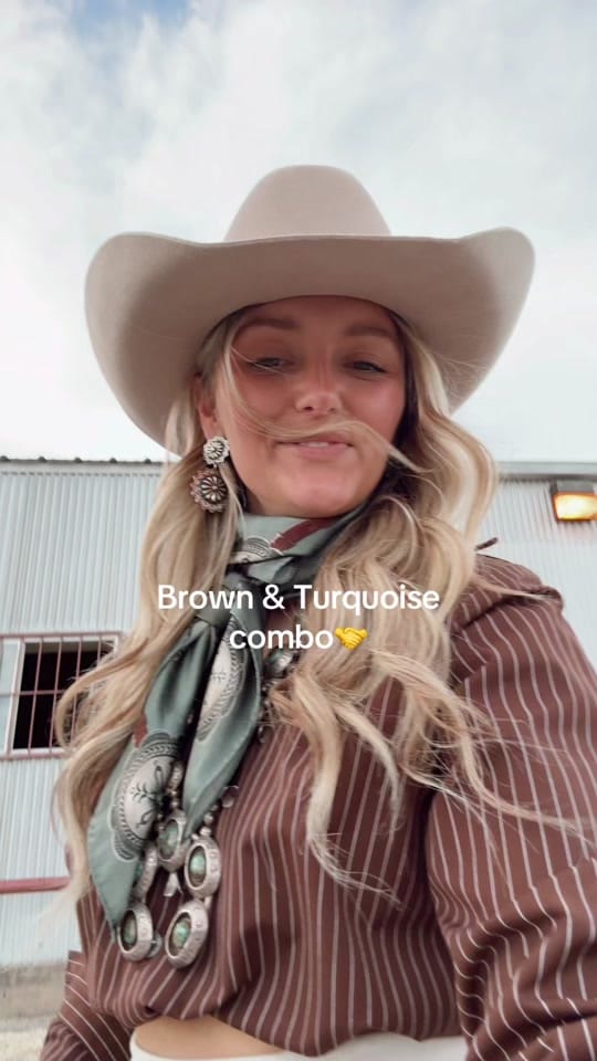 Post 7 by LYDIA HUNTINGTON on TikTok (video)