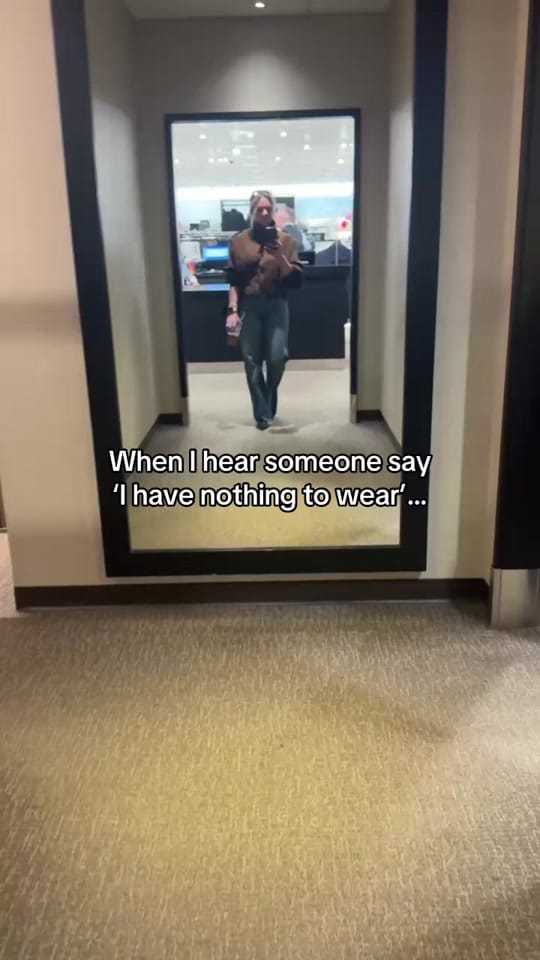 Post 10 by effortlesstyle on TikTok (video)