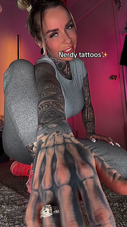 Post 4 by Gymgamergirl❤️ on TikTok (video)
