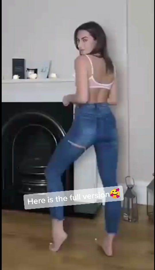 Post 7 by Fashion Trends on TikTok (video)