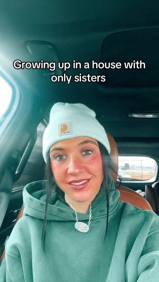 Post 5 by Harlee Rae on TikTok (video)
