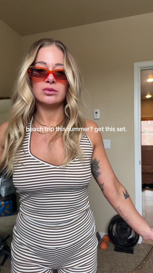 Post 4 by Sammy Hall on TikTok (video)