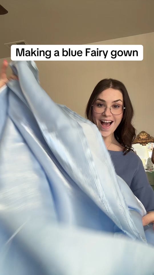 Post 8 by alexandra louise on TikTok (video)