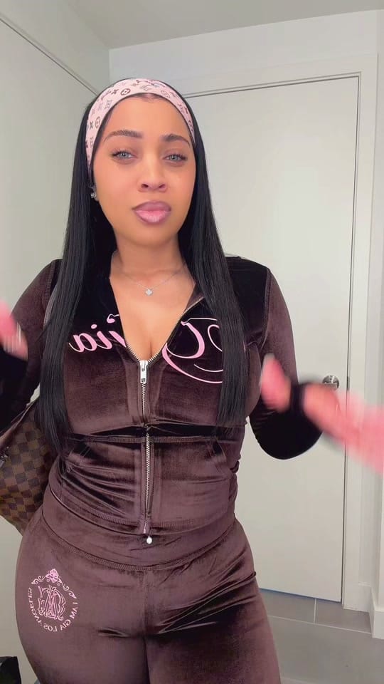 Post 10 by ᴛᴀʏʟᴏʀ ❤︎ on TikTok (video)