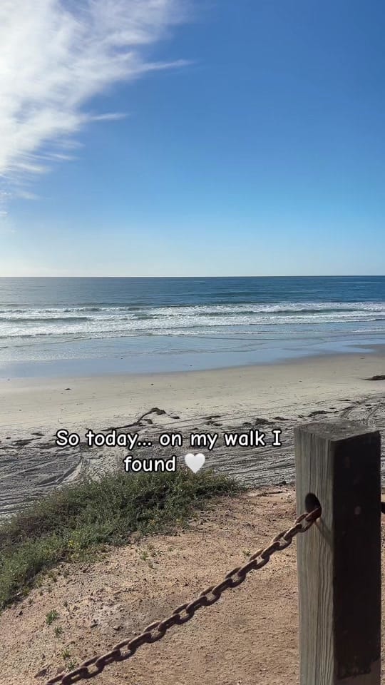 Post 6 by Yvette Robles✨💞 on TikTok (video)