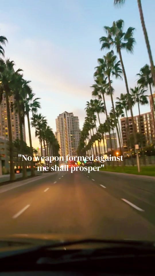 Post 2 by Yvette Robles✨💞 on TikTok (video)