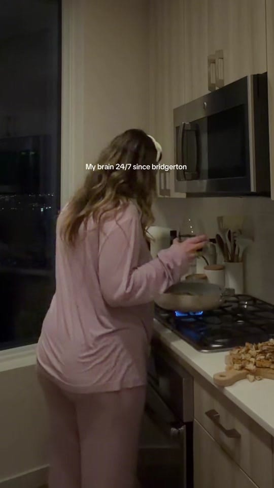 Post 2 by Sydnie in Seattle on TikTok (video)