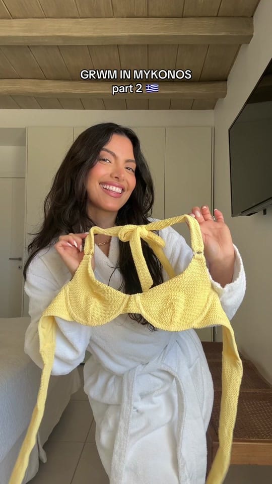 Post 4 by Marielena Davila on TikTok (video)