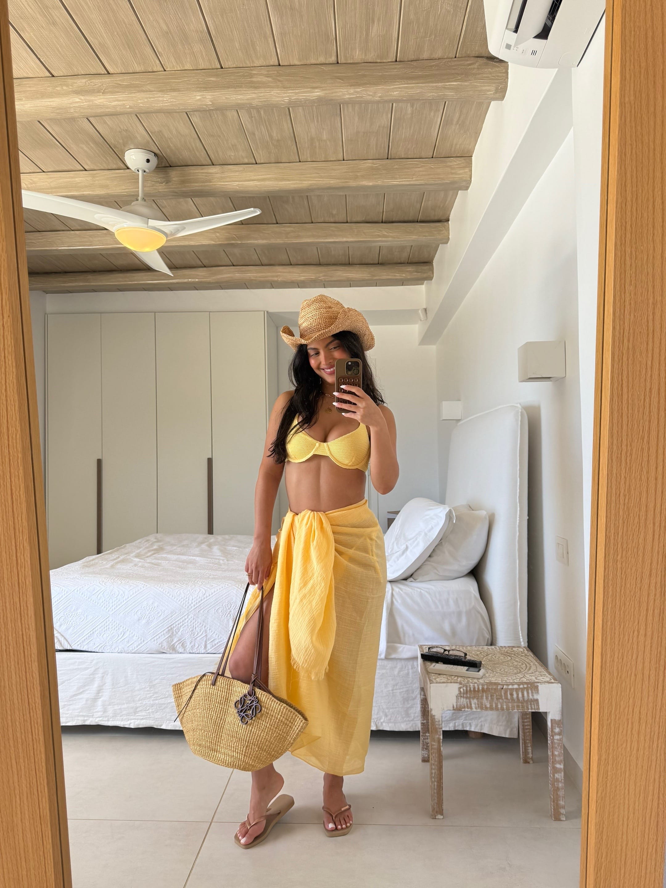Post 3 by Marielena Davila on TikTok (video)