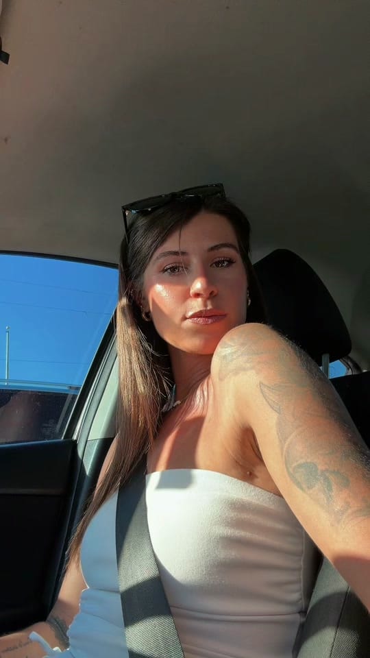 Post 2 by Darian Michaela on TikTok (video)