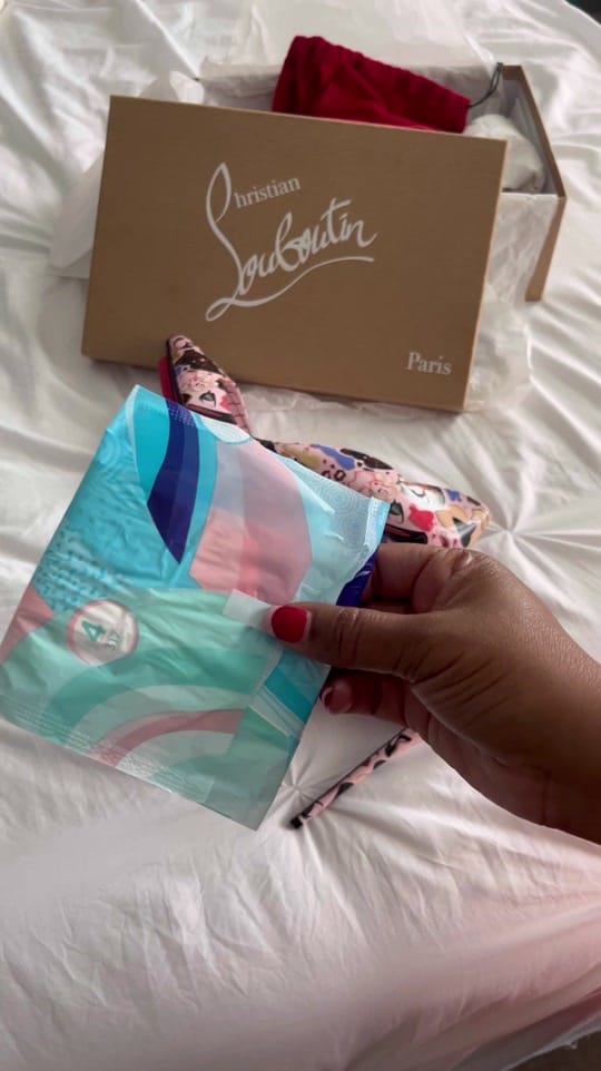 Post 10 by Qureia on TikTok (video)