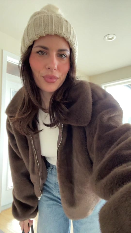 Post 3 by regardingelle on TikTok (video)
