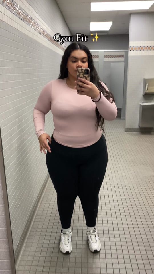 Post 5 by Estrella De La Rosa on TikTok (video)