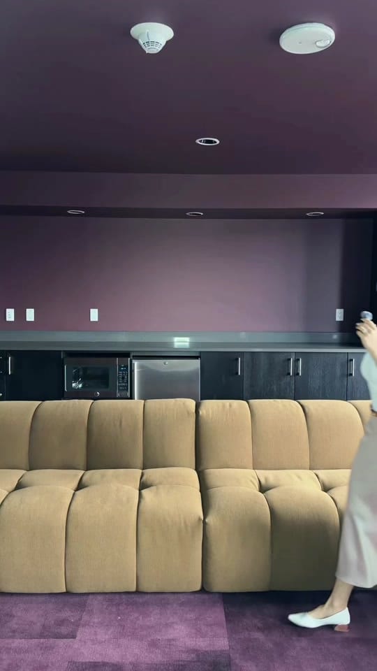 Post 5 by lailahofie | places & outfits✨ on TikTok (video)