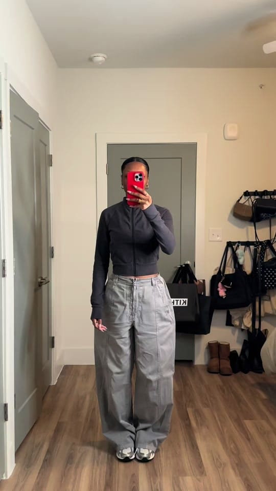 Post 3 by jaquisemackey on TikTok (video)