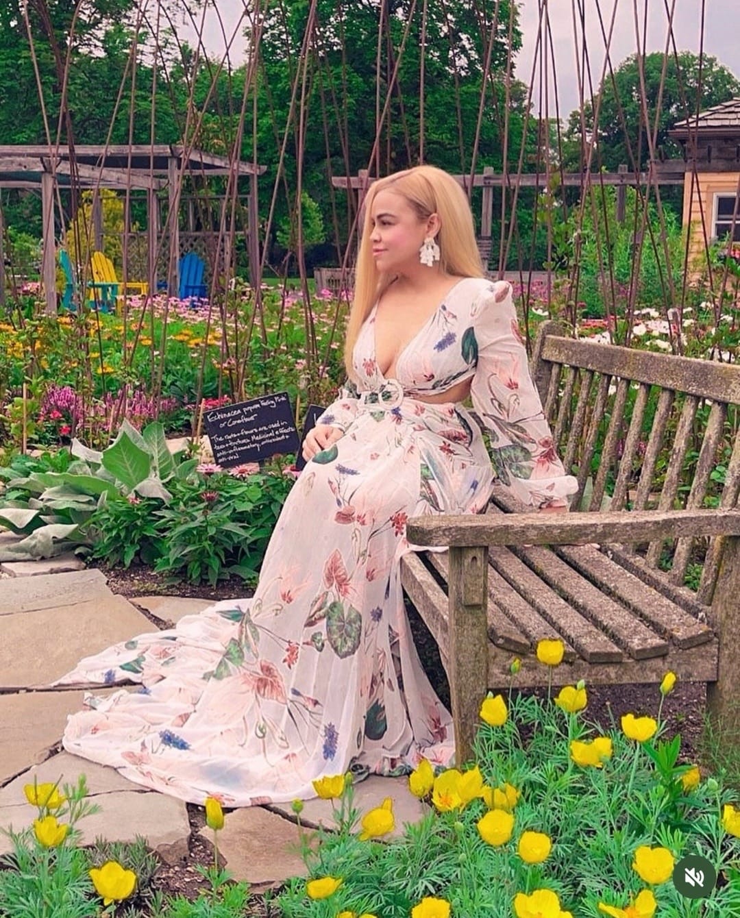 Post 8 by Johanna Alexandra 🇩🇴🇺🇸 on TikTok (video)