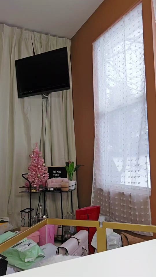 Post 9 by All That She Needs on TikTok (video)