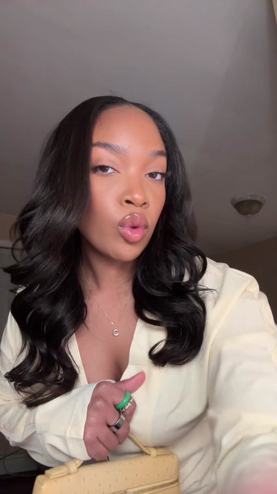 Post 6 by clairessaaaa on TikTok (video)