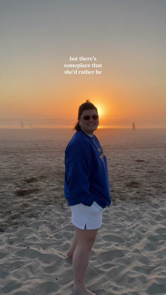 Post 3 by Molly Nelson 💛 on TikTok (video)