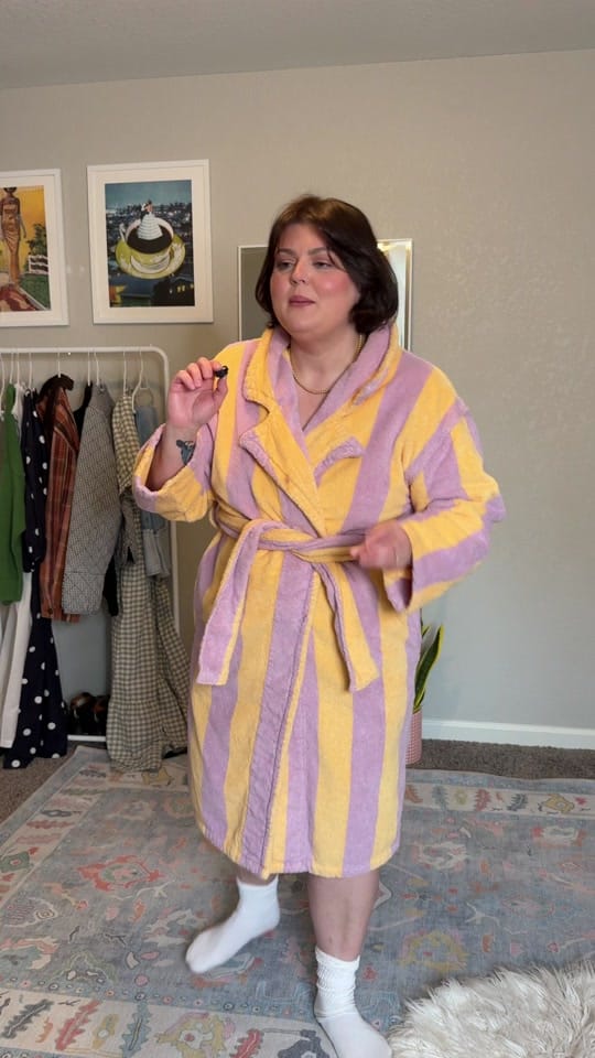 Post 5 by Molly Nelson 💛 on TikTok (video)