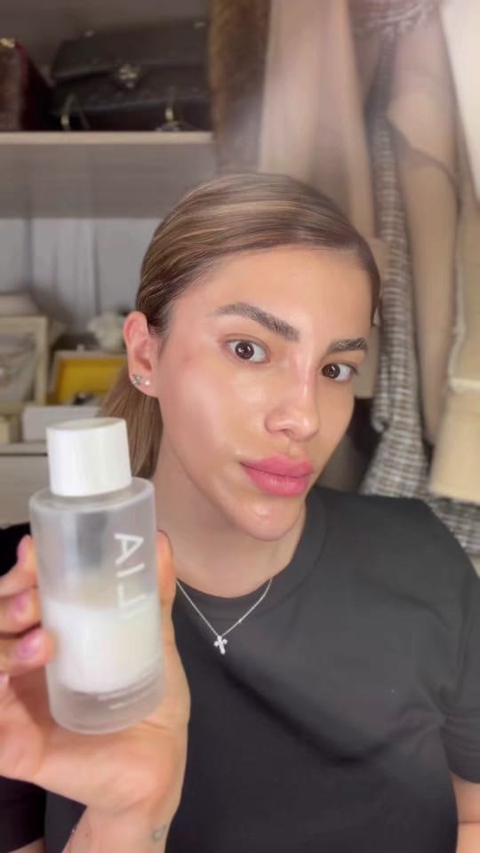 Post 4 by samanthasuarezofficial on TikTok (video)
