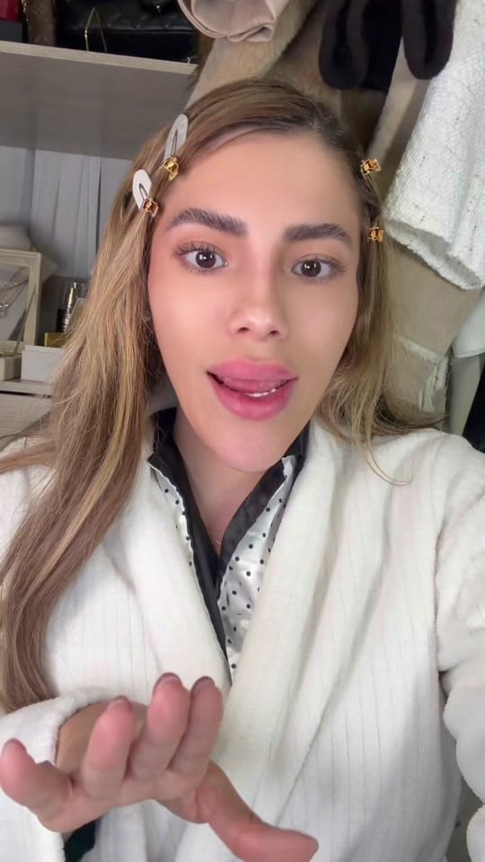 Post 6 by samanthasuarezofficial on TikTok (video)
