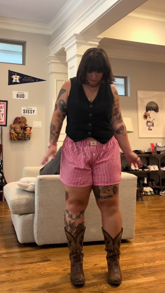 Post 9 by Sarah Lynn on TikTok (video)