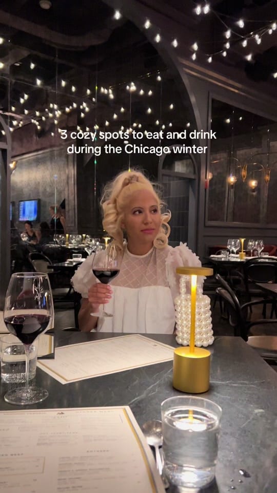 Post 7 by Rachel Moretti💋 Chicago Guide on TikTok (video)