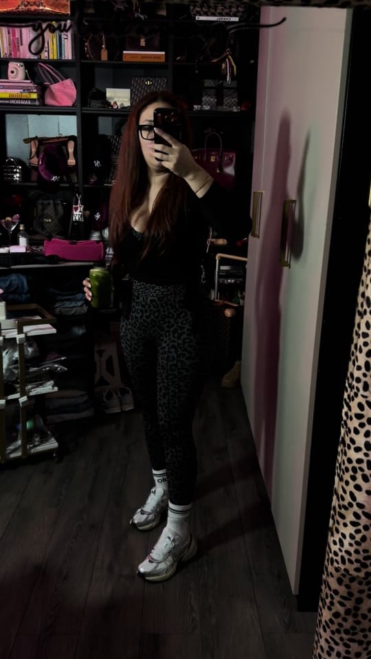 Post 10 by Jessica on TikTok (video)