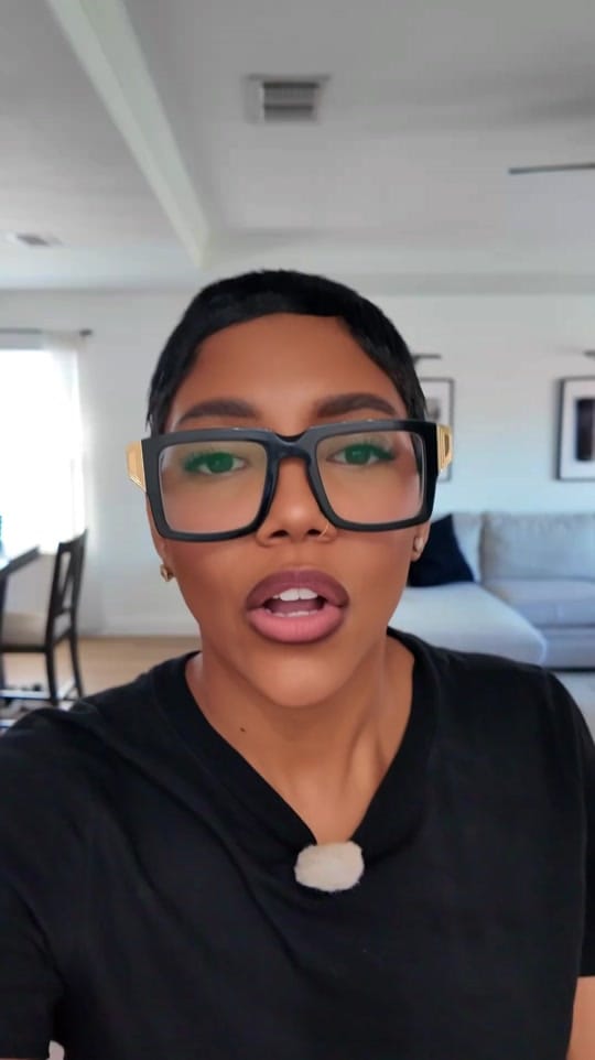 Post 1 by valeriecradd on TikTok (video)