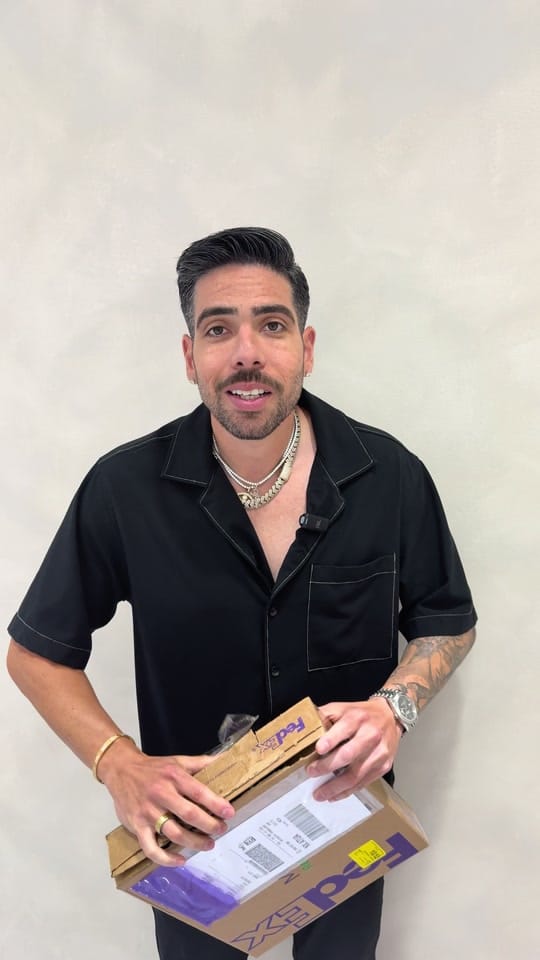 Post 2 by Adan Jewelers on TikTok (video)