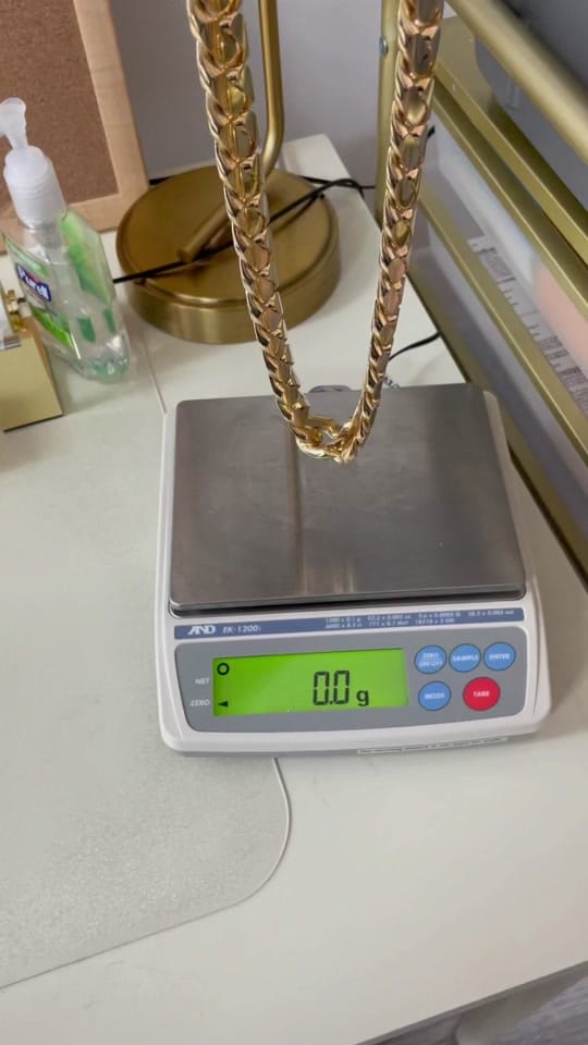 Post 10 by Adan Jewelers on TikTok (video)
