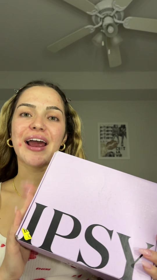 Post 4 by jennyoz on TikTok (video)