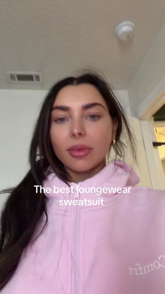 Post 4 by Kristina on TikTok (video)