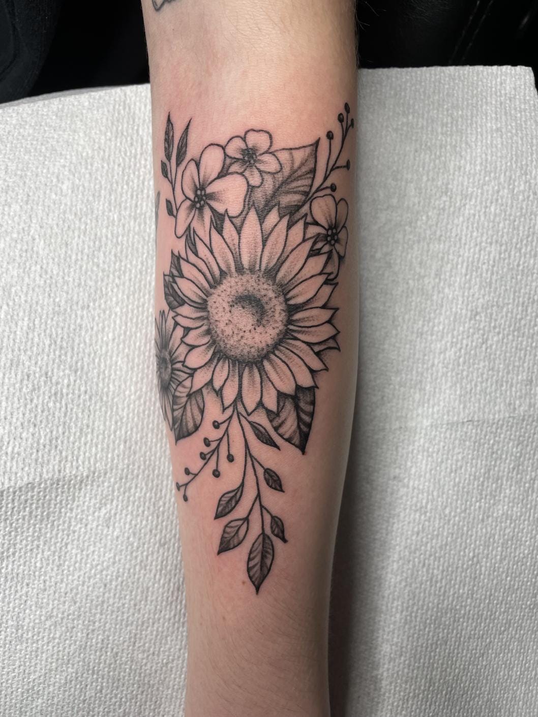 Post 2 by BurnedHeartsTattoo on TikTok (video)
