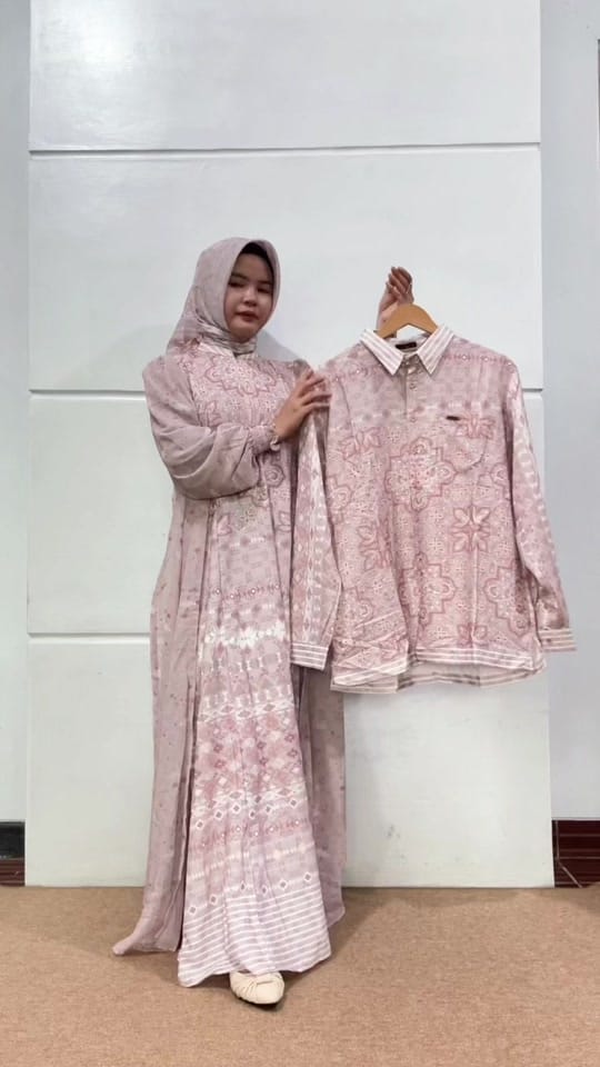 Post 7 by NadheeraLuxuryDemak on TikTok (video)