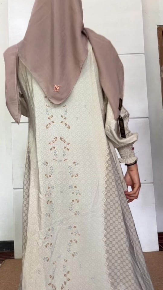 Post 10 by NadheeraLuxuryDemak on TikTok (video)