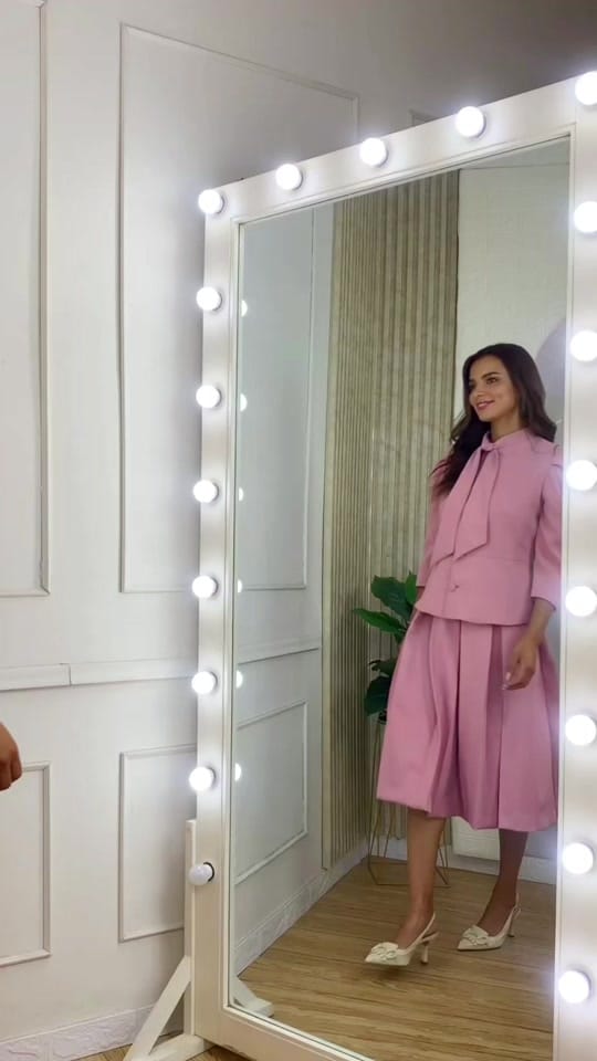 Post 6 by Tzivia Shop on TikTok (video)