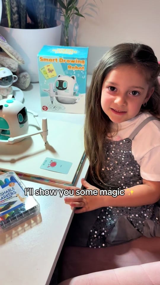 Post 9 by alisa.sofia.royal on TikTok (video)