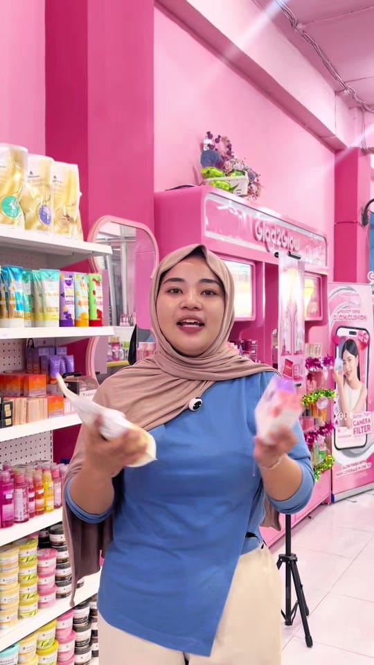 Post 8 by gudangkosmetikgorontalo on TikTok (video)