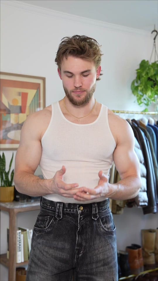 Post 6 by Bradley Emmens on TikTok (video)