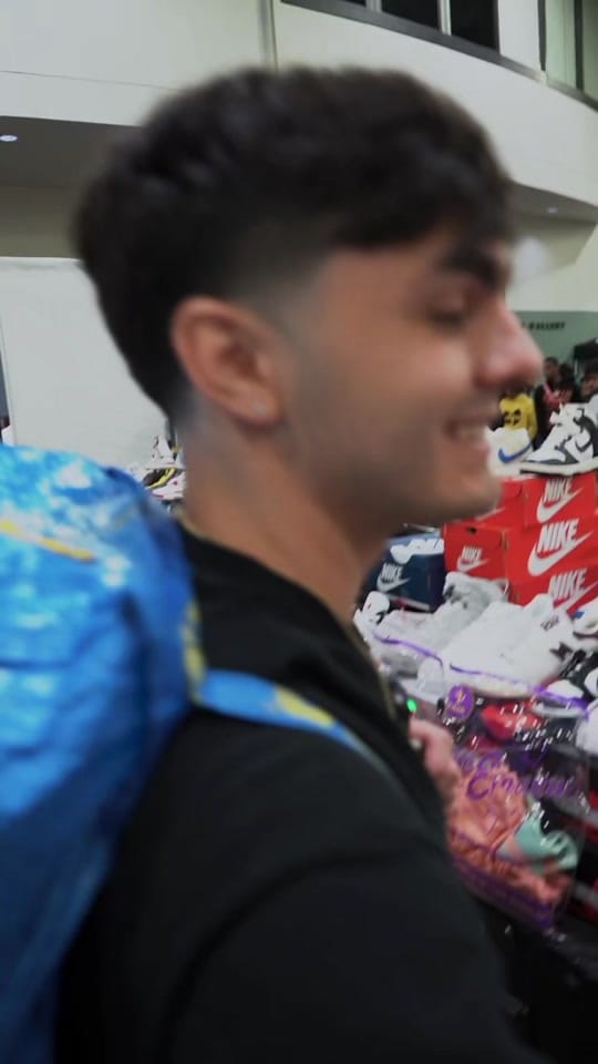 Post 9 by RESTOCKED HS on TikTok (video)