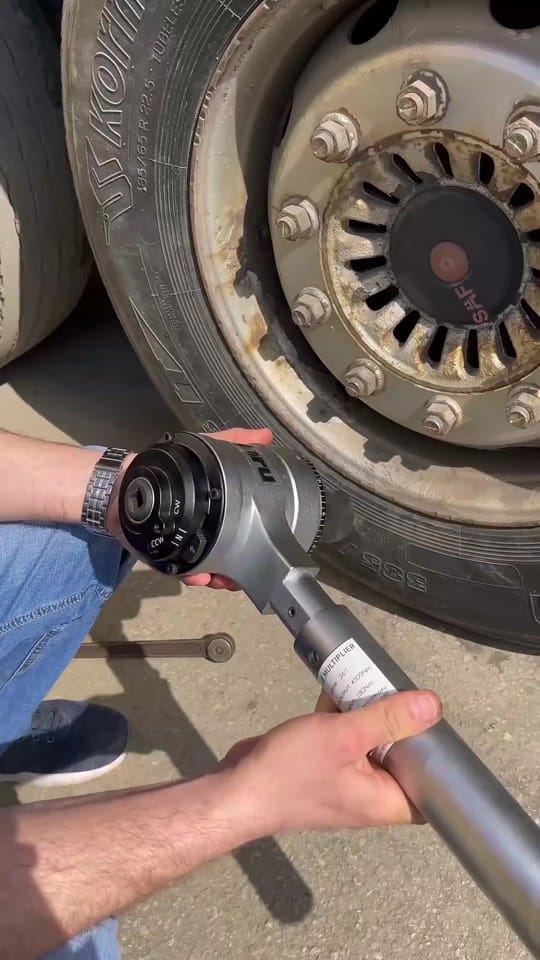 Post 8 by Proshop Auto on TikTok (video)