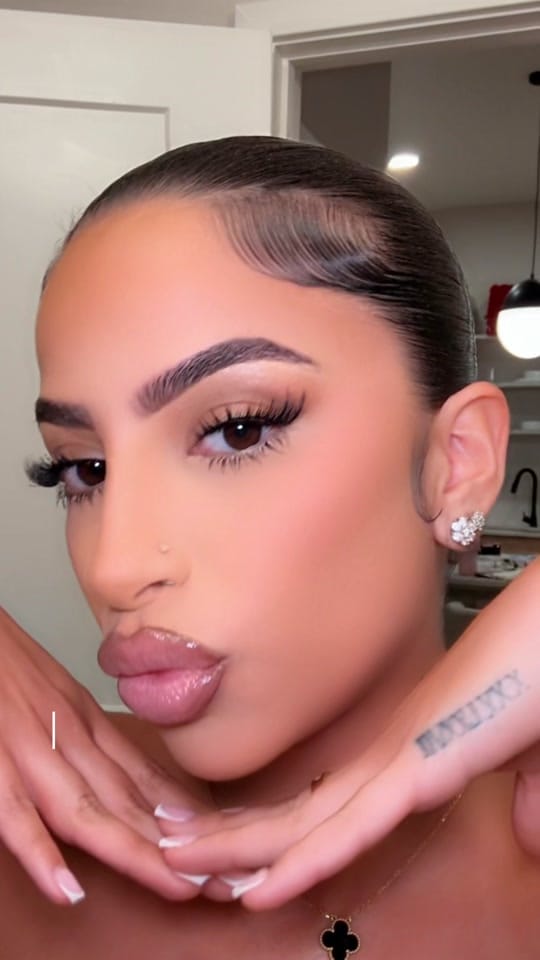 Post 10 by @seniaax3 on TikTok (video)