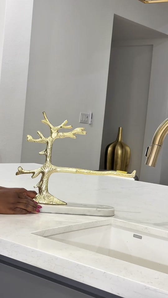 Post 5 by Dede’s Home Interior on TikTok (video)
