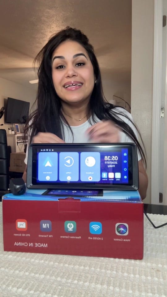 Post 6 by Yailent on TikTok (video)